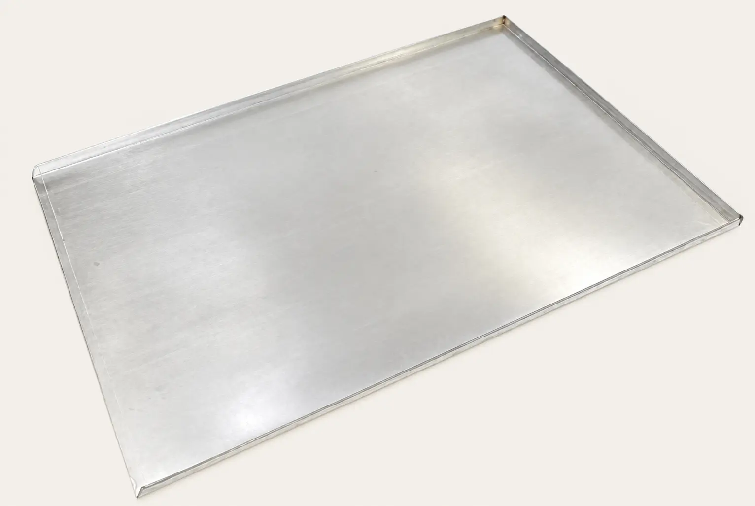 Aluminiowa blacha pełna z rantem do wypieku